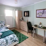 U Zabki Апартаменты *